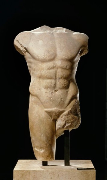 Male Torso (ca. 480-470; marble; Musée du Louvre, Paris)